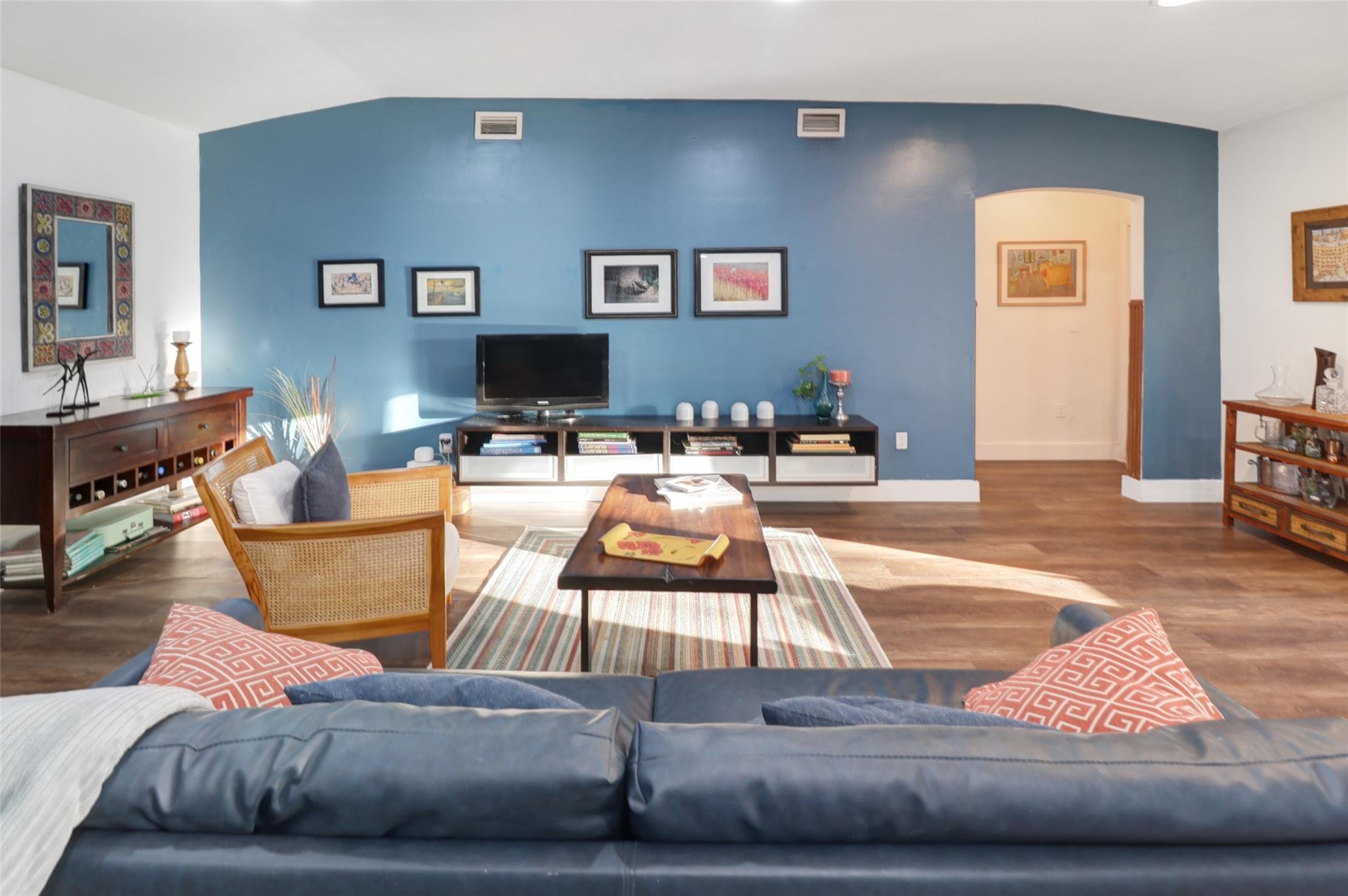 11410 Griffing Bl Biscayne Park, FL 33161