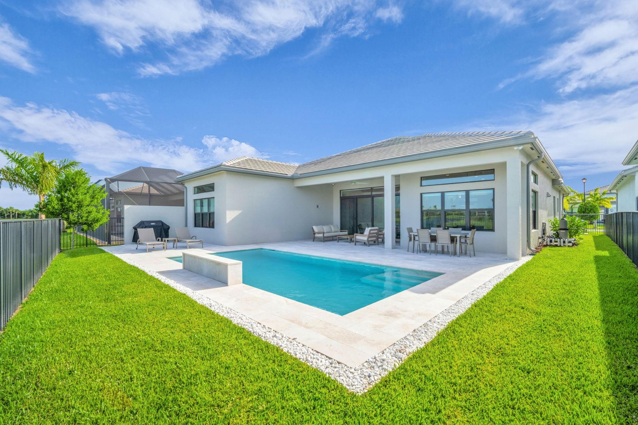 11368 Apricot Vly Dr Boynton Beach, FL 33473