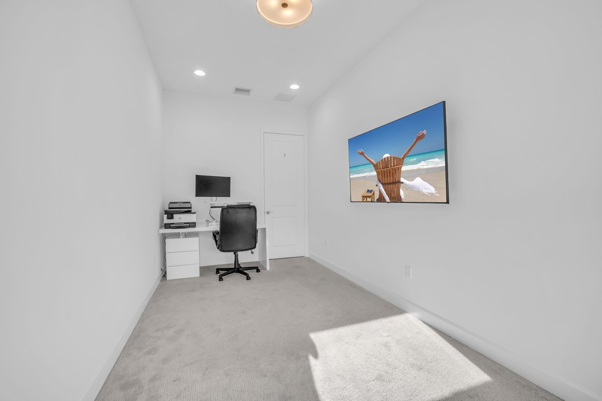 11368 Apricot Vly Dr Boynton Beach, FL 33473