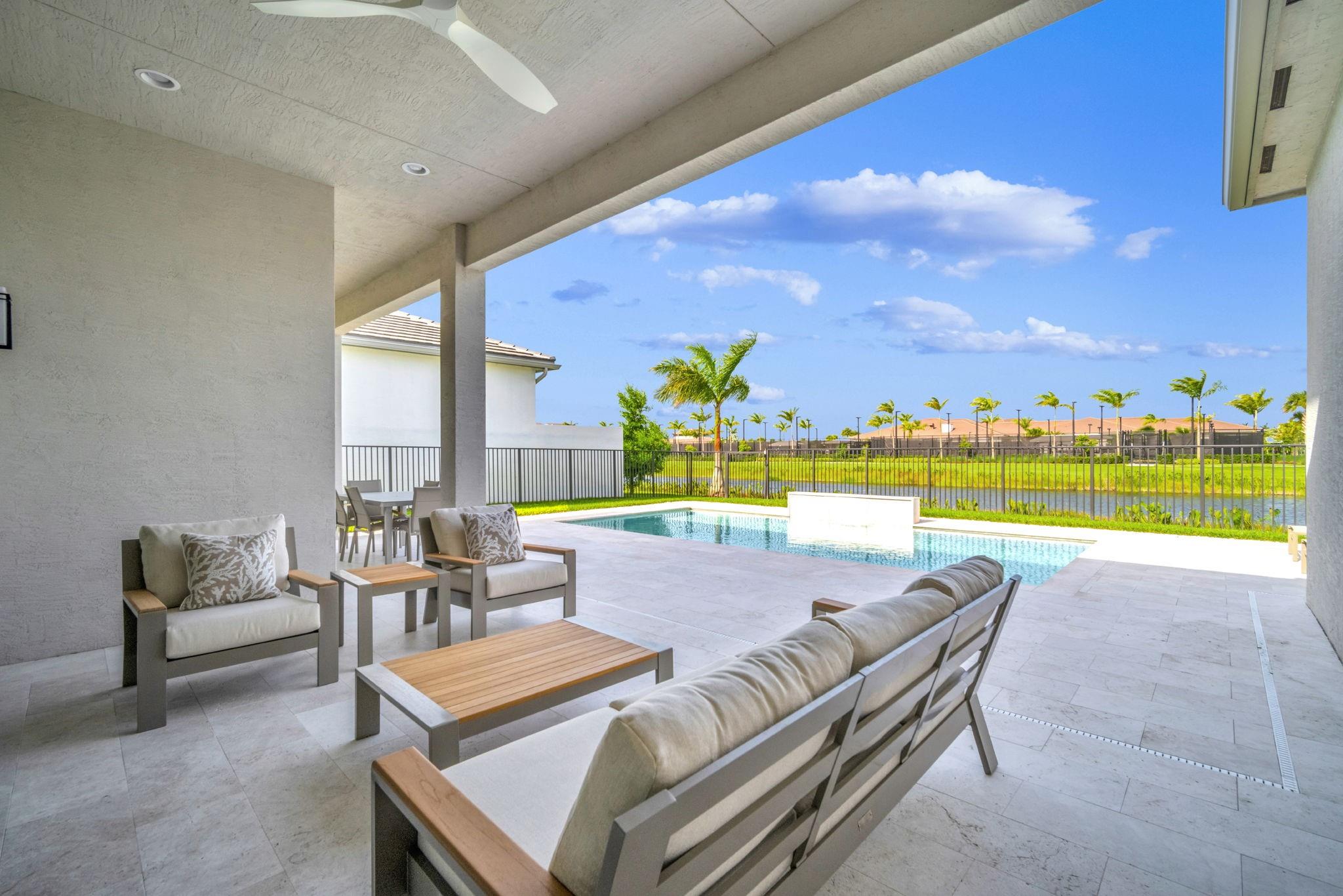 11368 Apricot Vly Dr Boynton Beach, FL 33473