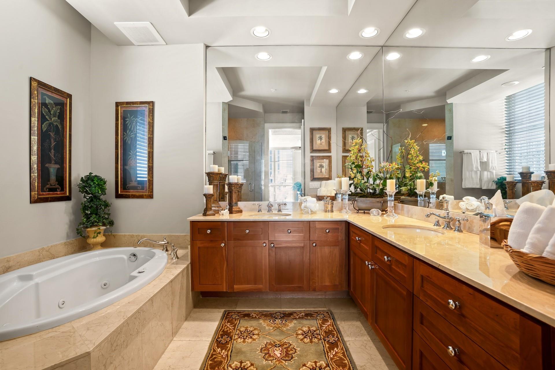 111 SE 8th Ave #1501 Fort Lauderdale, FL 33301