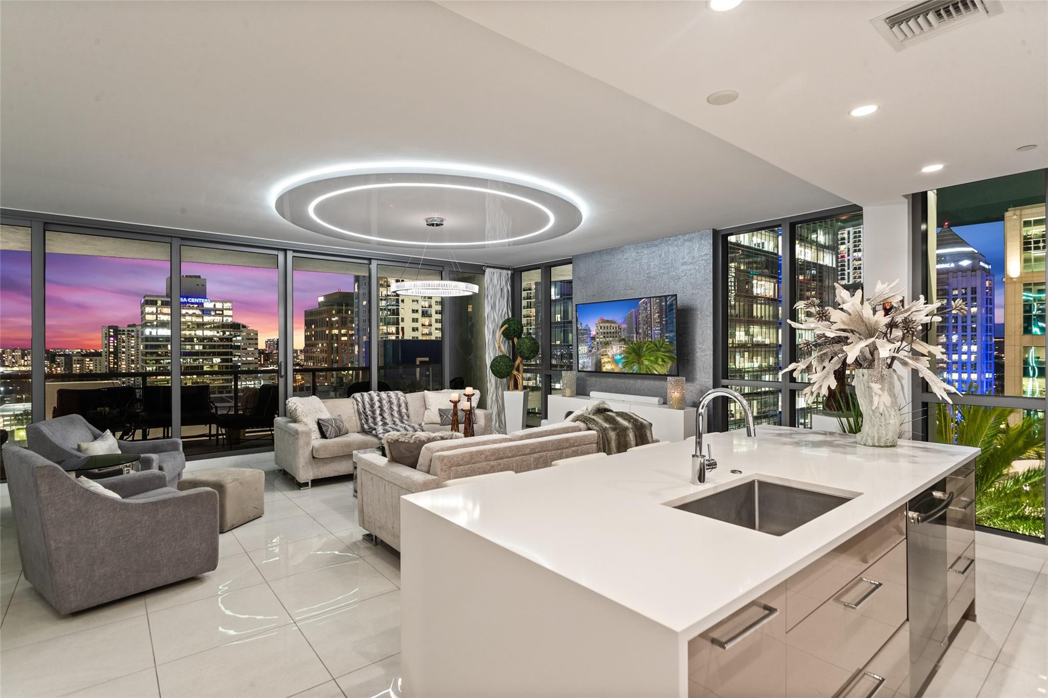 100 E Las Olas #1901 Fort Lauderdale, FL 33301