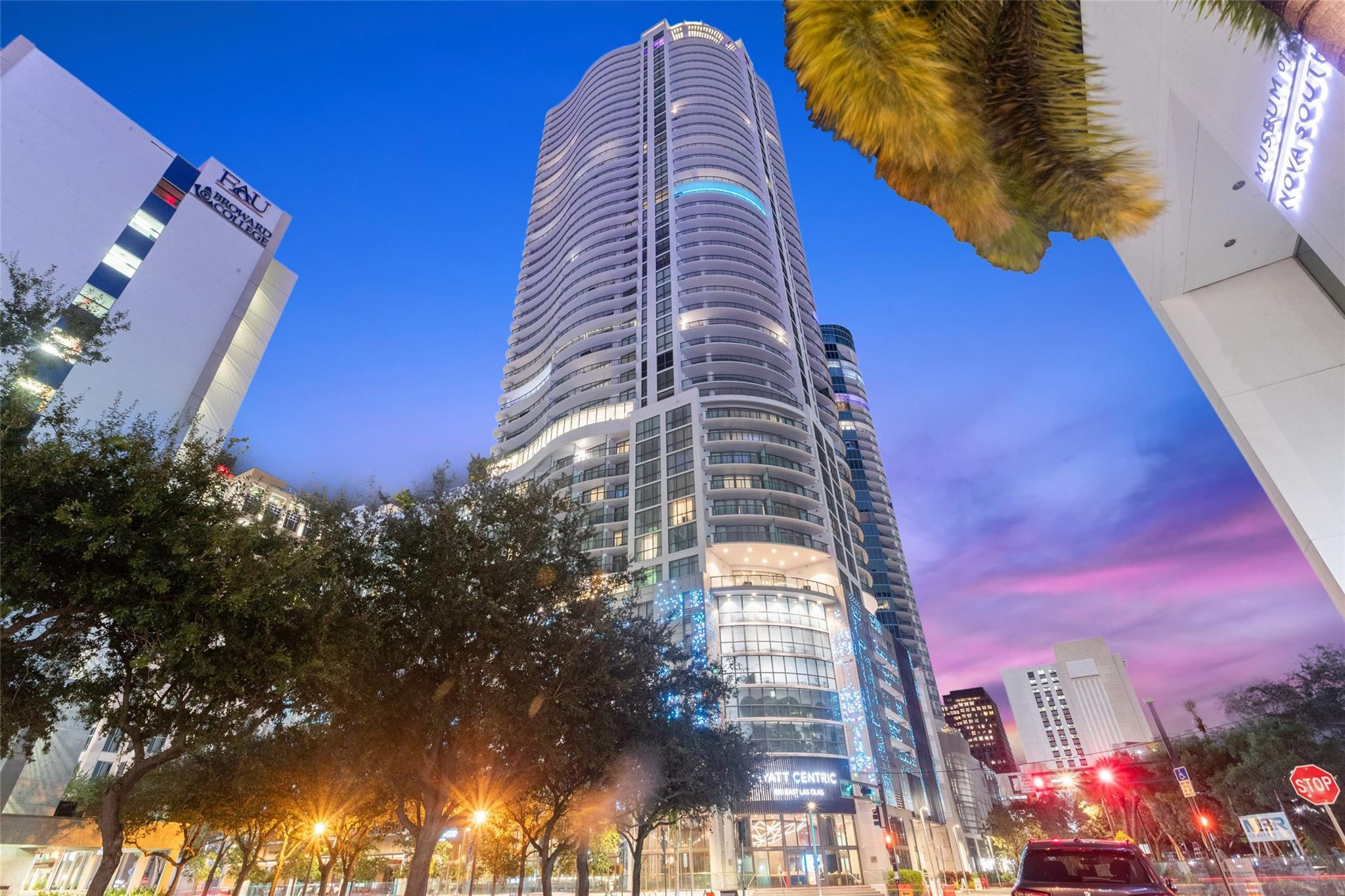 100 E Las Olas #1901 Fort Lauderdale, FL 33301