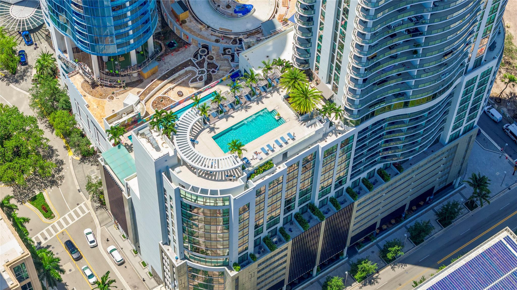 100 E Las Olas #1901 Fort Lauderdale, FL 33301
