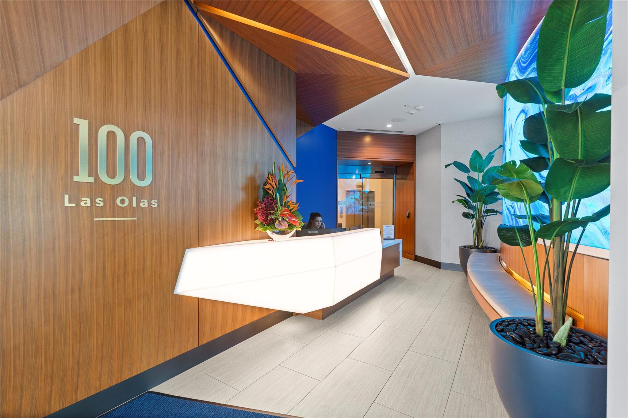 100 E Las Olas #1901 Fort Lauderdale, FL 33301