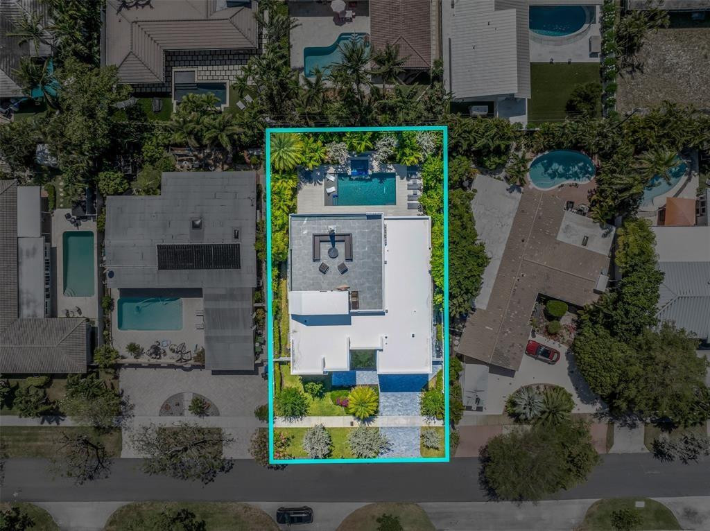 2001 Marietta Fort Lauderdale, FL 33316