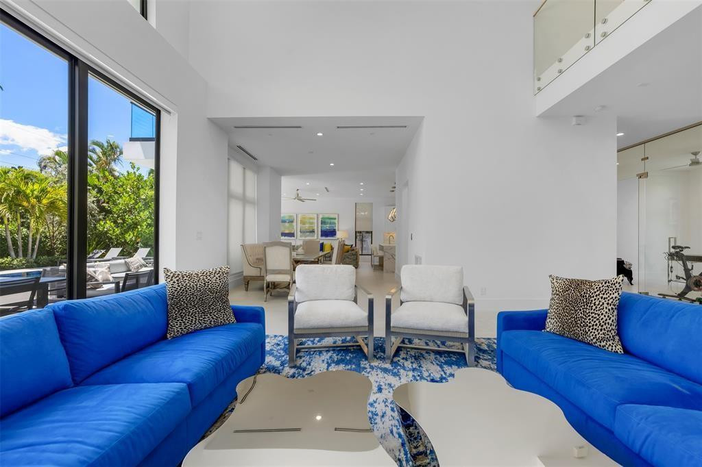 2001 Marietta Fort Lauderdale, FL 33316