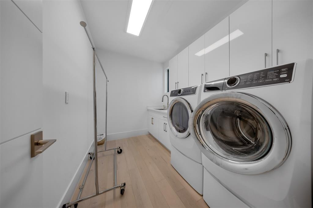 2001 Marietta Fort Lauderdale, FL 33316