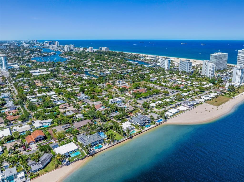 2001 Marietta Fort Lauderdale, FL 33316