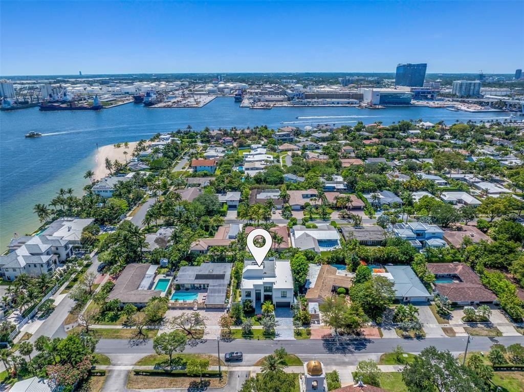 2001 Marietta Fort Lauderdale, FL 33316