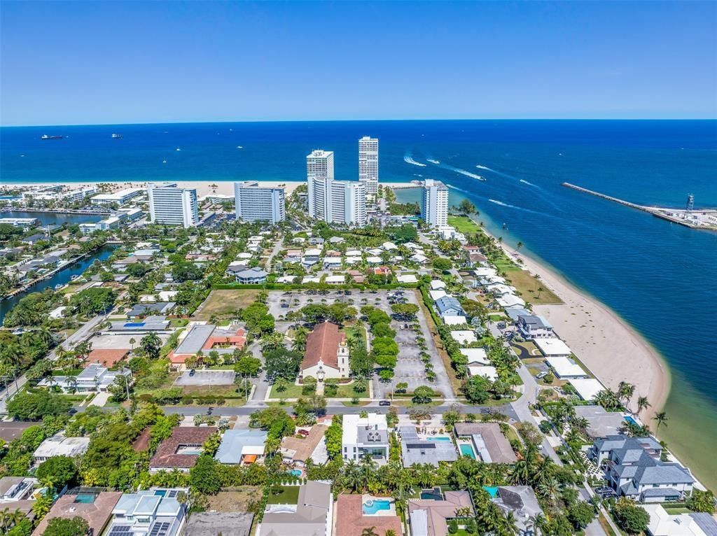 2001 Marietta Fort Lauderdale, FL 33316