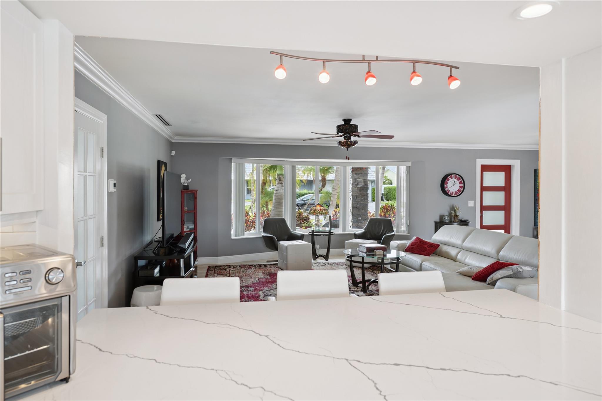 2761 NE 57th Ct Fort Lauderdale, FL 33308