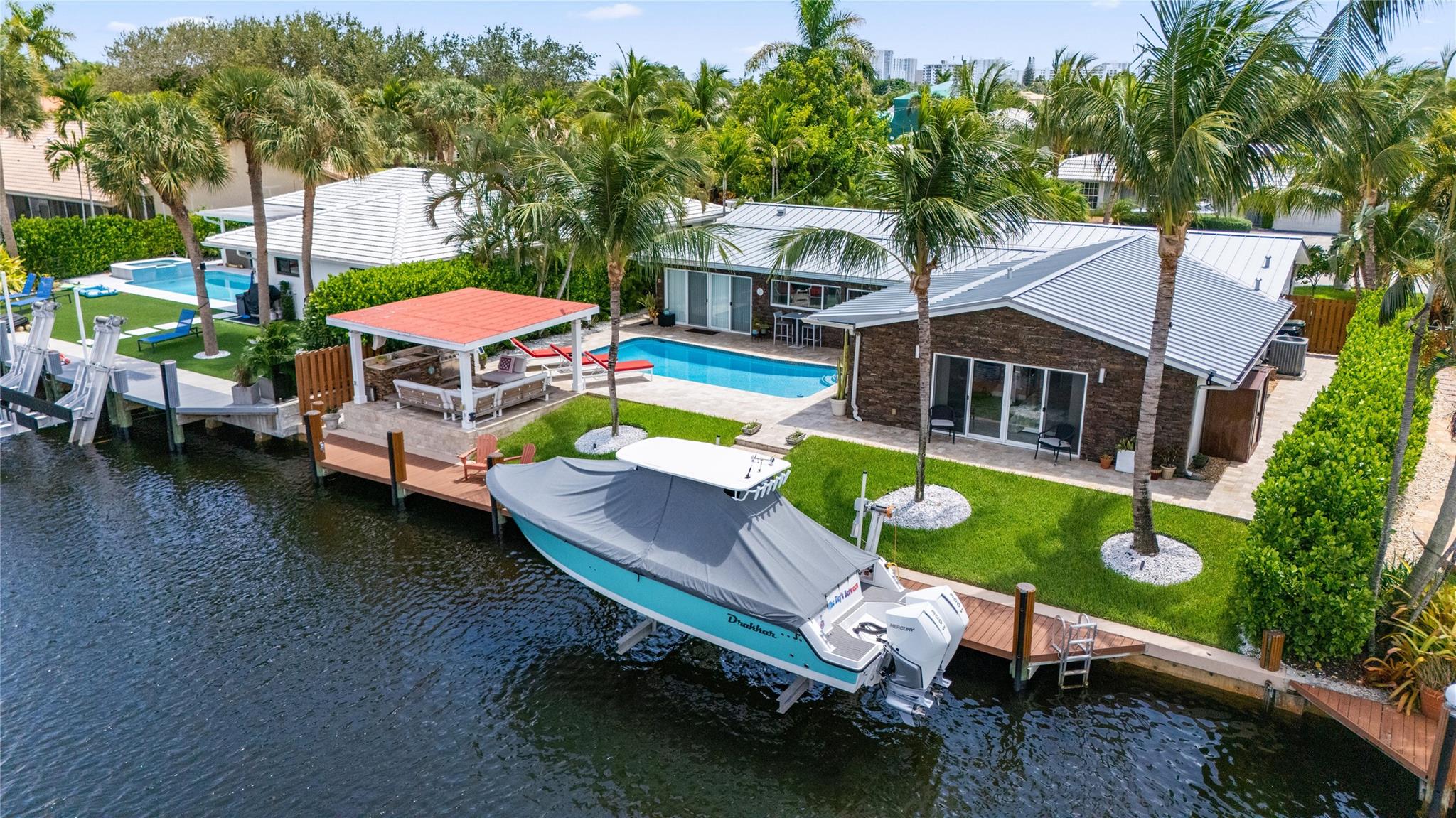 2761 NE 57th Ct Fort Lauderdale, FL 33308