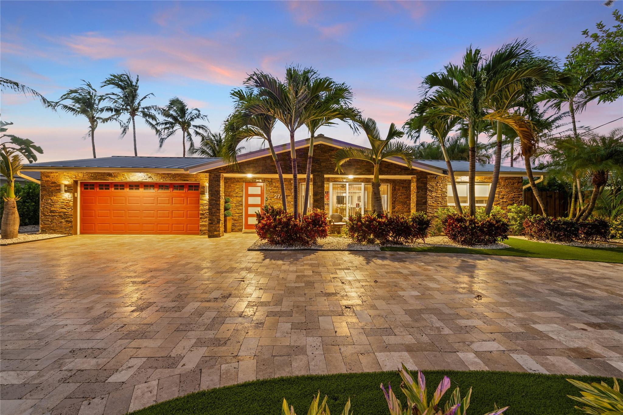 2761 NE 57th Ct Fort Lauderdale, FL 33308