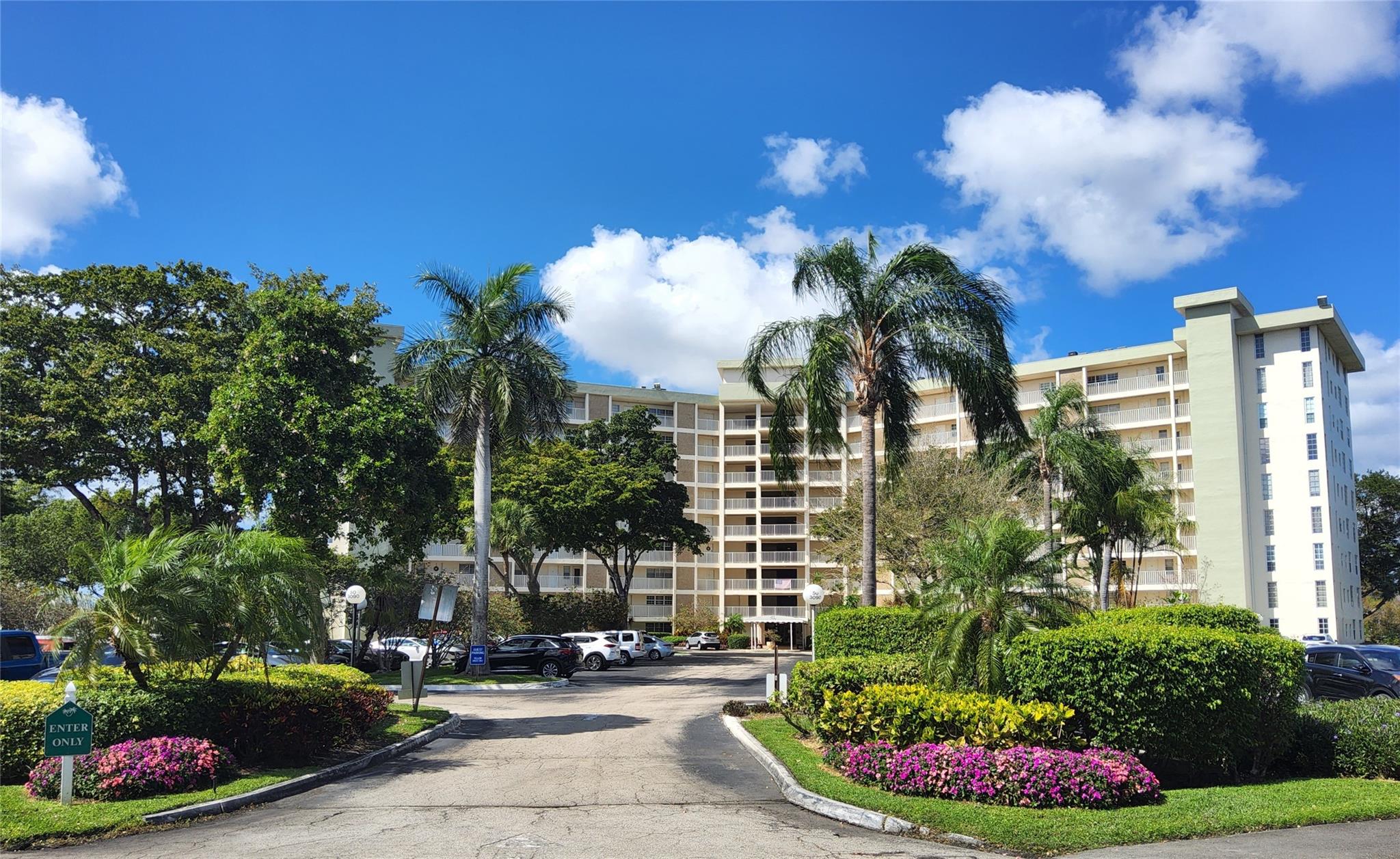 3090 N Course Dr #510