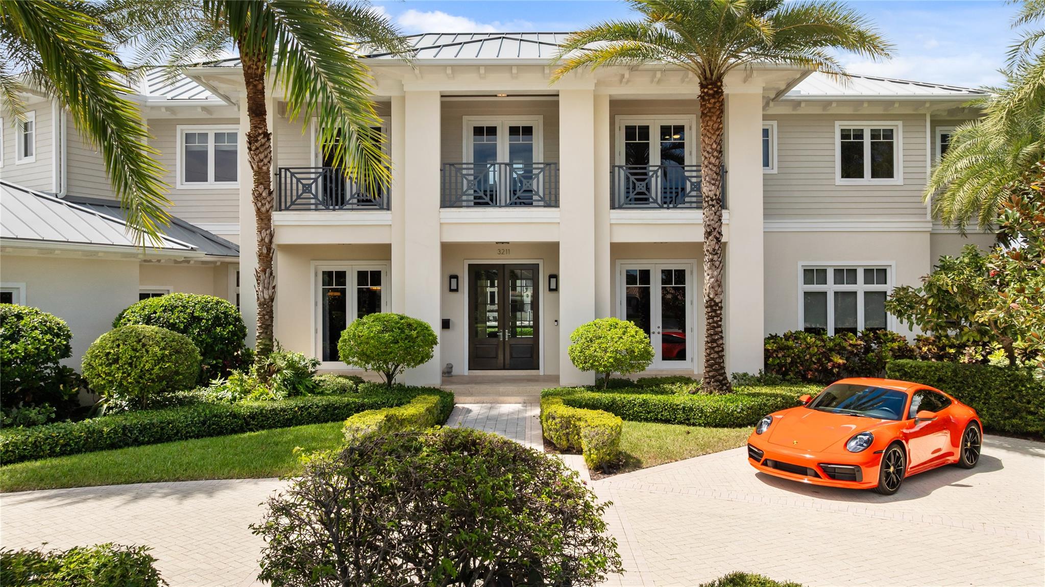 3211 NE 27th Ave Lighthouse Point, FL 33064