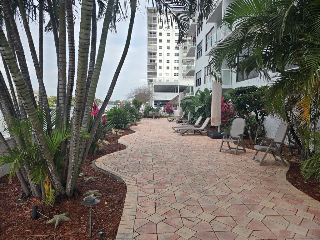 1401 N Riverside Dr #705,Pompano Beach, FL 33062