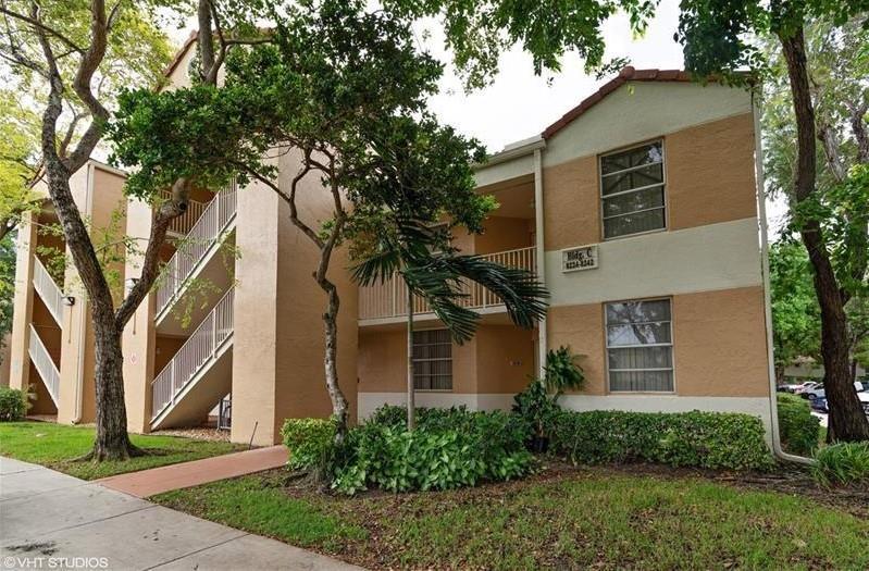 8242 NW 24th St #8242