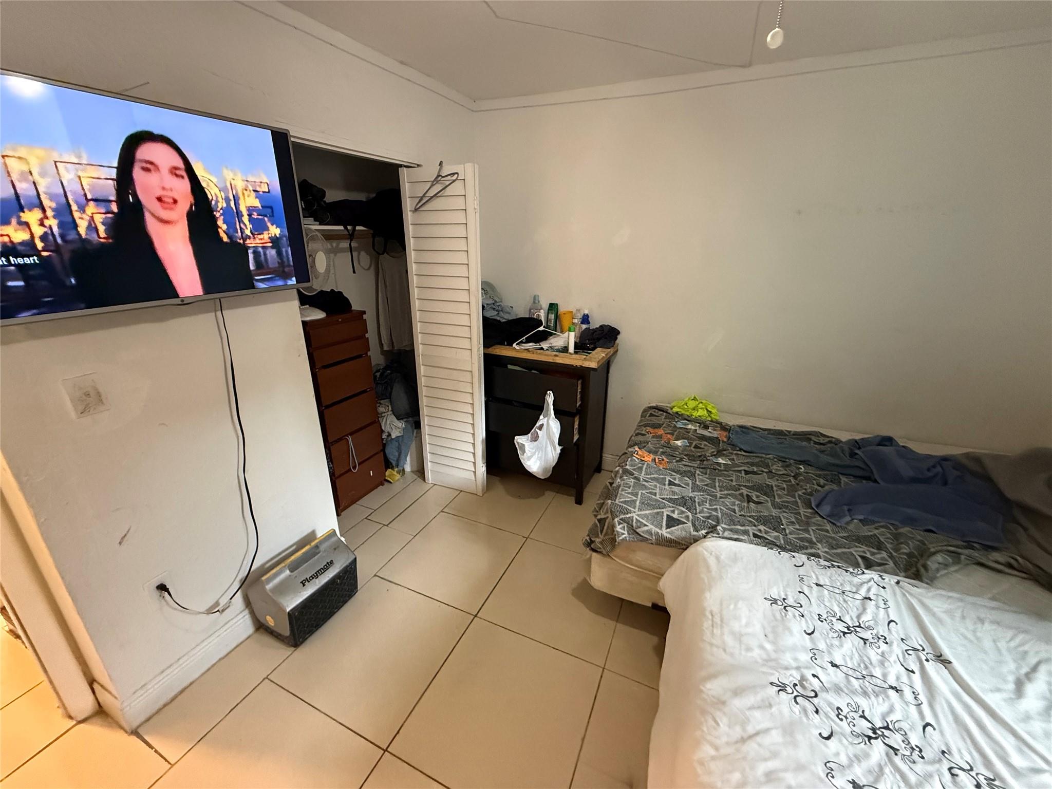 1028 NW 24th St Miami, FL 33127