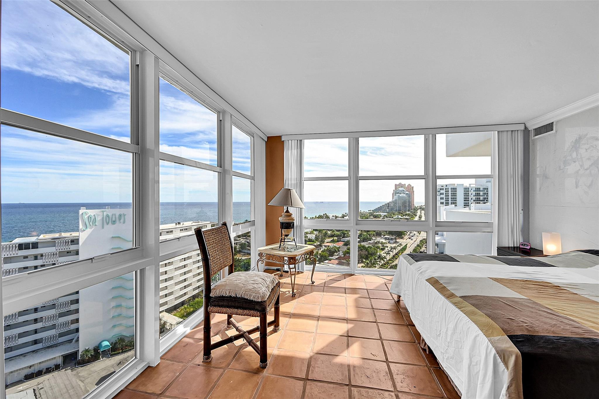 2841 N Ocean #1801 Fort Lauderdale, FL 33308