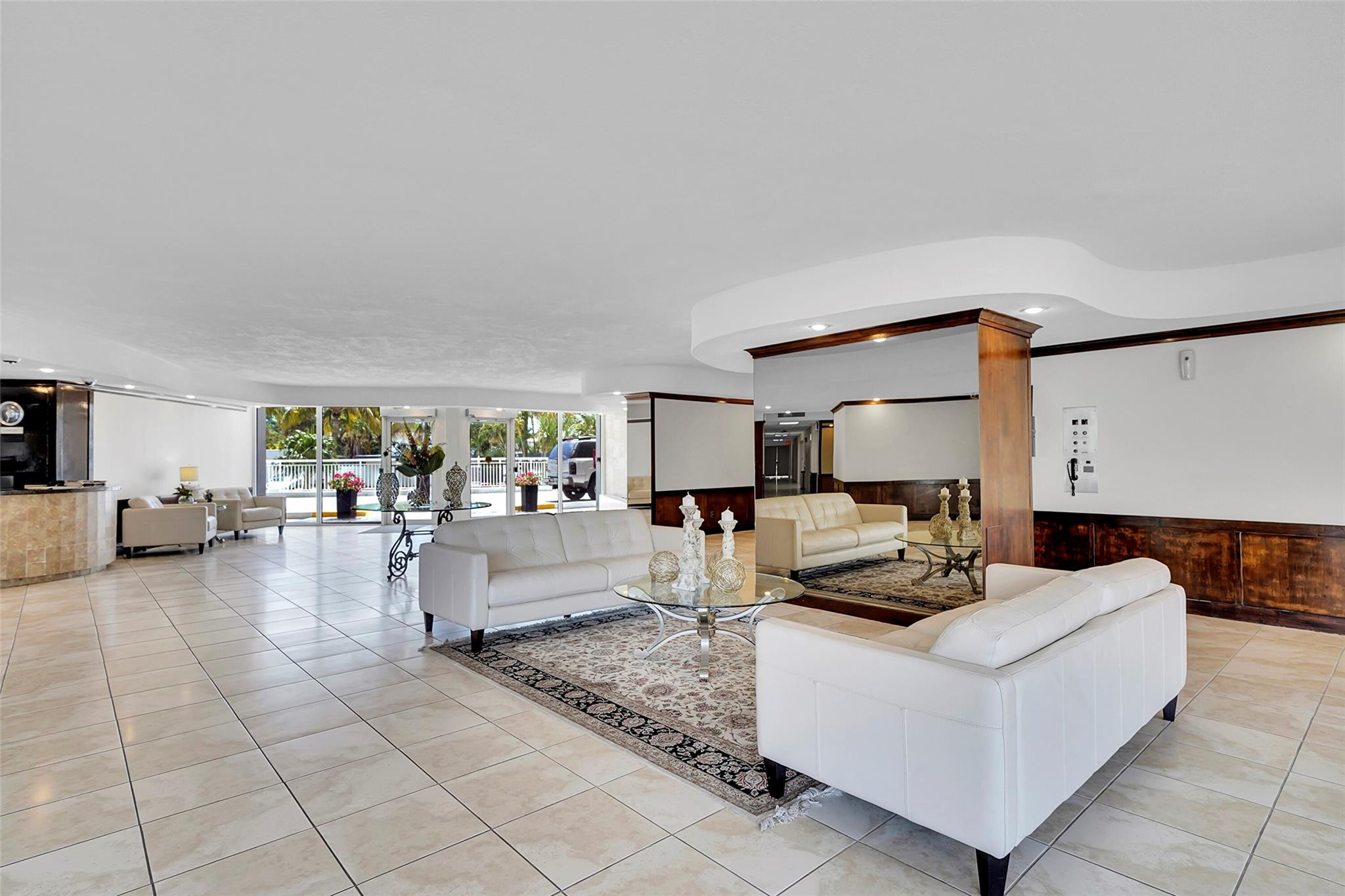 2841 N Ocean #1801 Fort Lauderdale, FL 33308