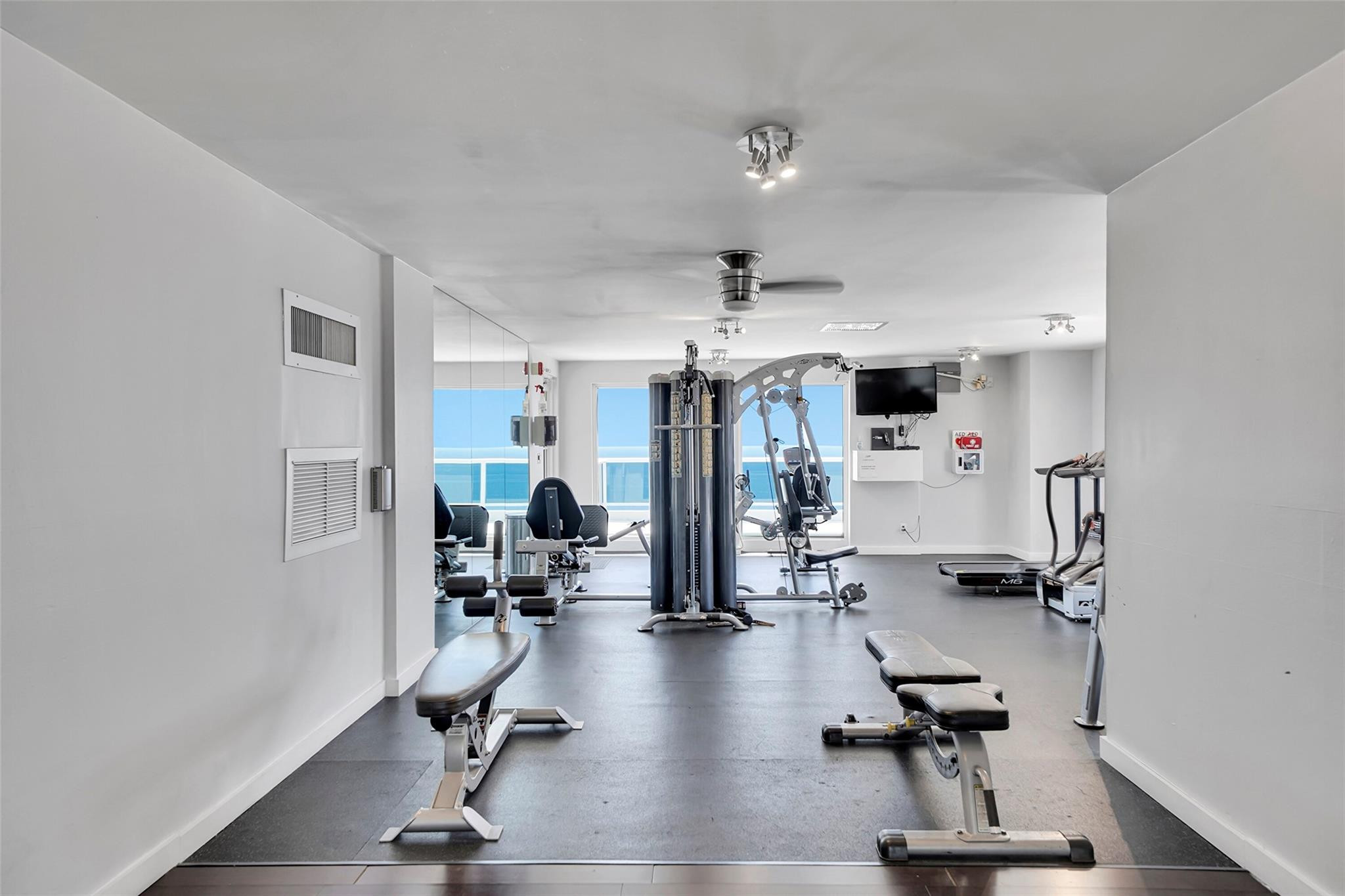 2841 N Ocean #1801 Fort Lauderdale, FL 33308