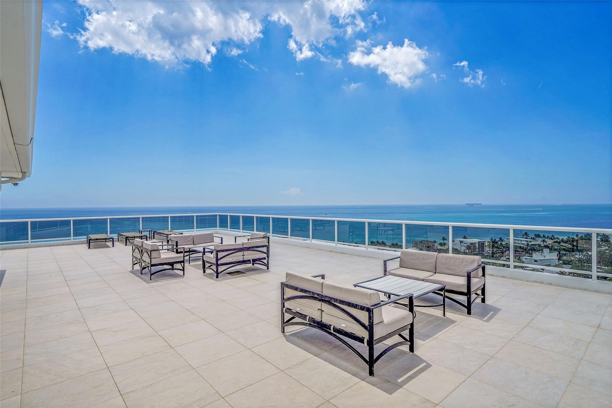2841 N Ocean #1801 Fort Lauderdale, FL 33308