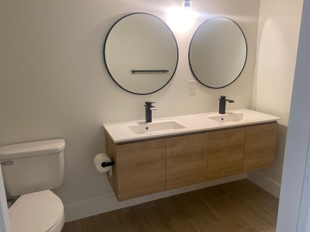 2457 Centergate #302 Miramar, FL 33025