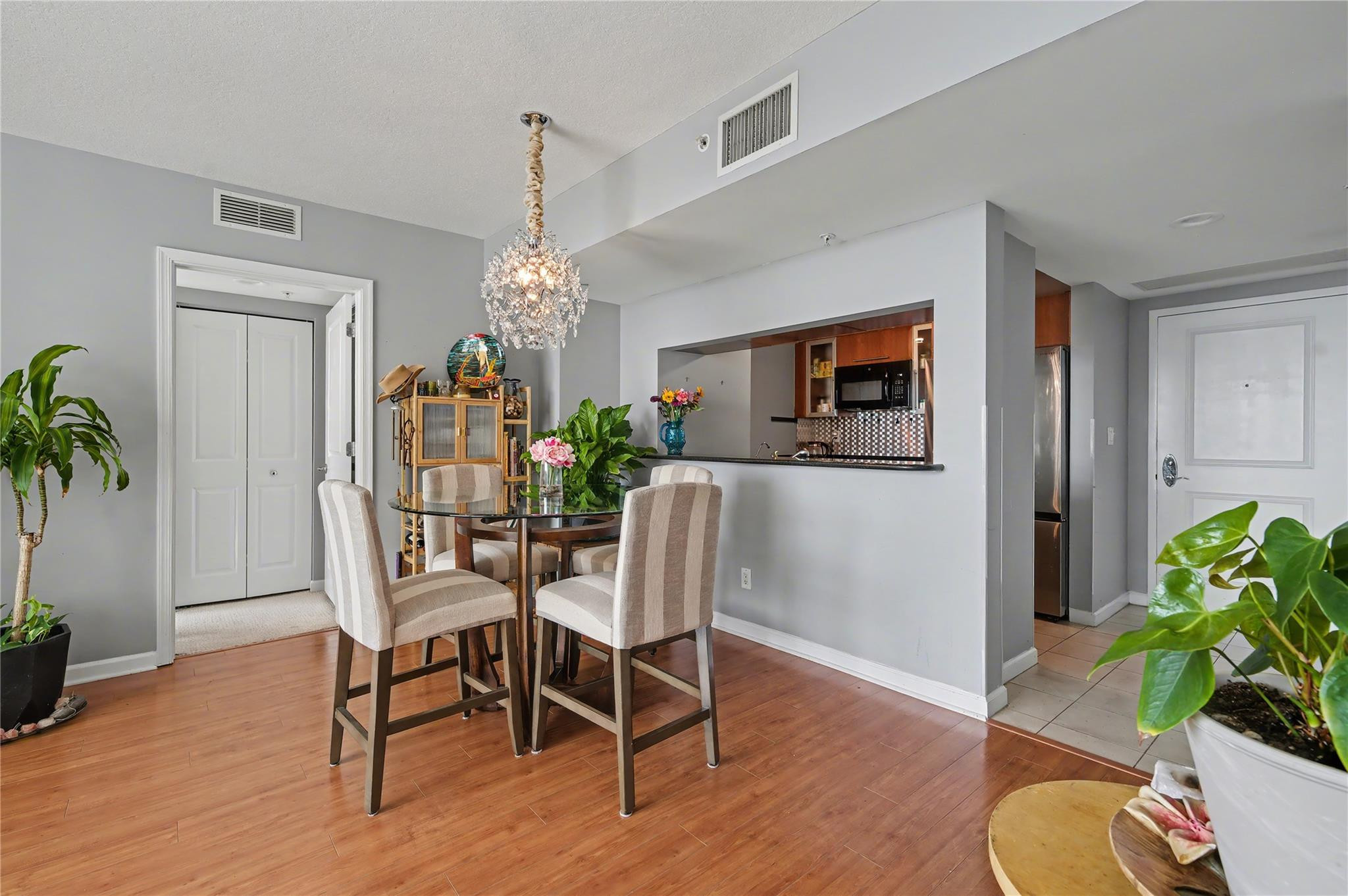 610 W Las Olas #1221n Fort Lauderdale, FL 33312