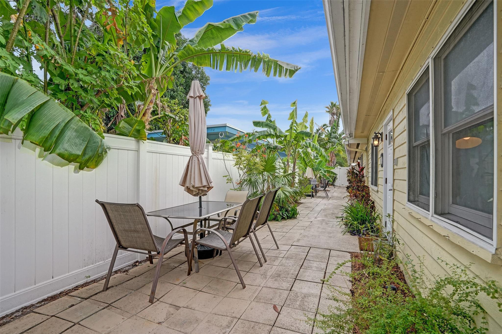 901 SE 14th #3 Fort Lauderdale, FL 33316