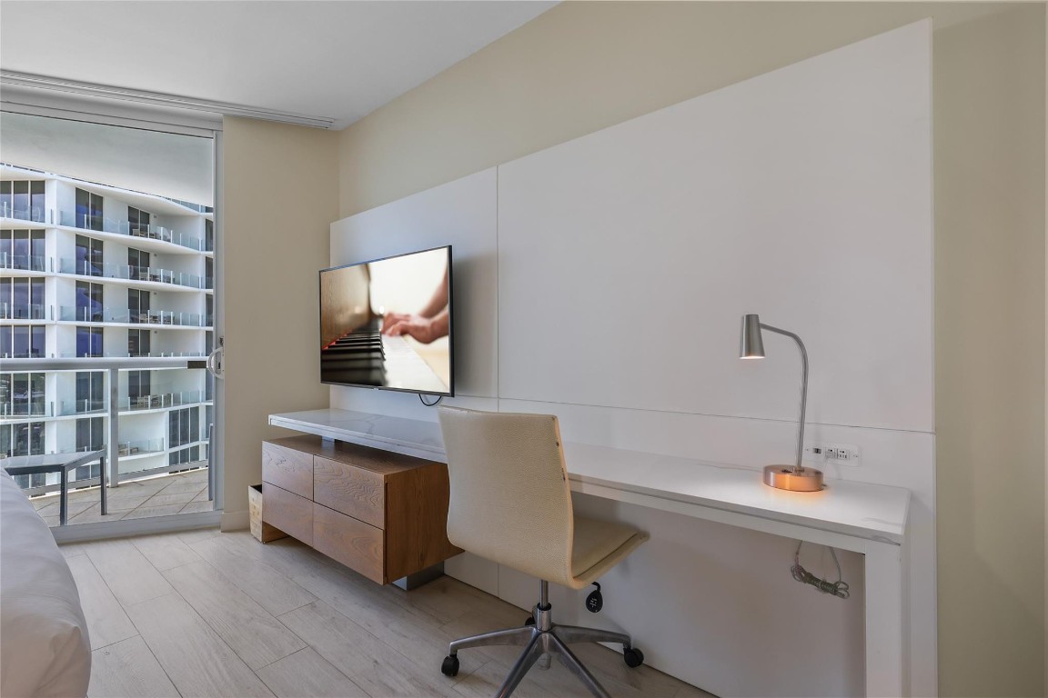 505 N Fort Lauderdale Bch #1702 Fort Lauderdale, FL 33304