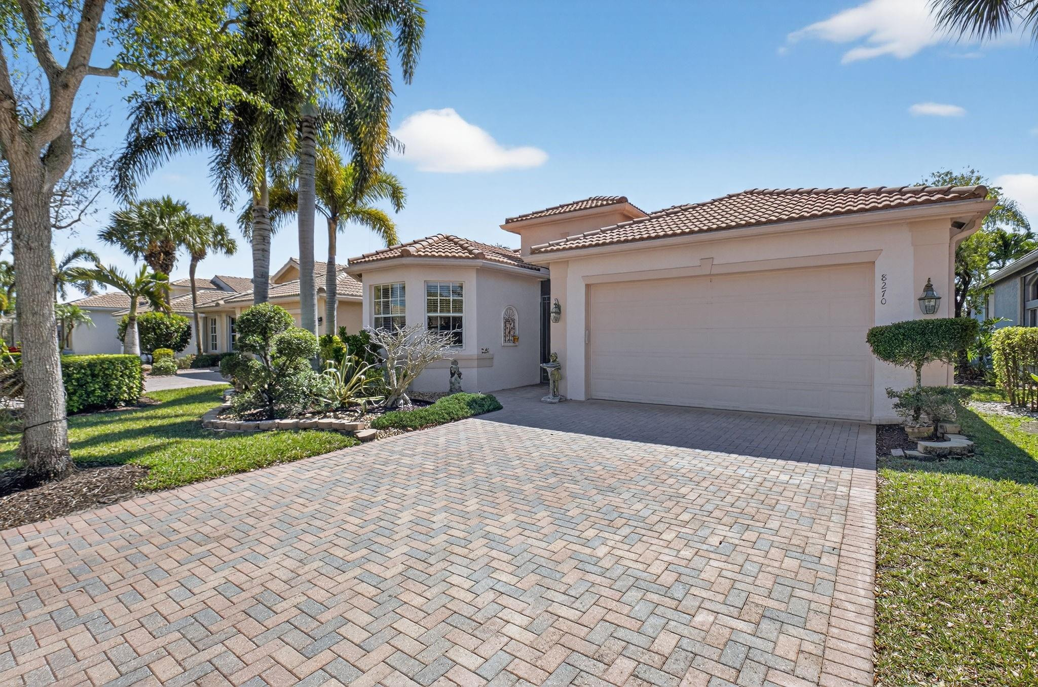8270 Azure Coast Lake Worth, FL 33467