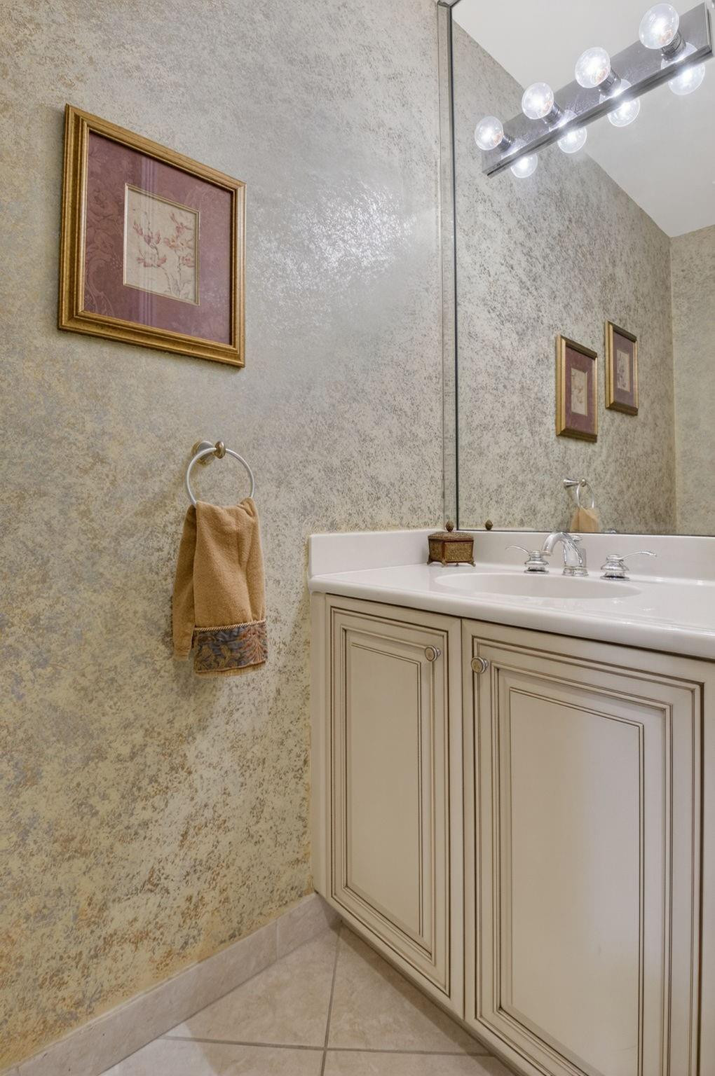 8270 Azure Coast Lake Worth, FL 33467