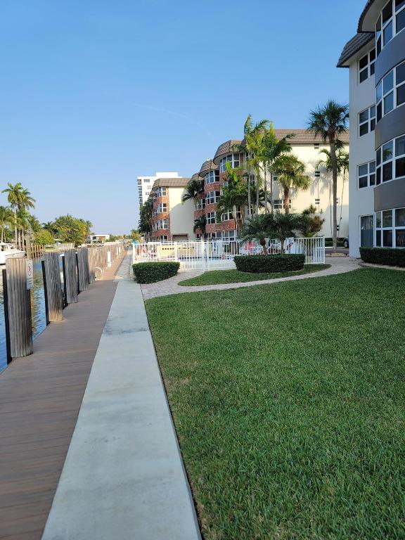 3031 NE 51st St #305w Fort Lauderdale, FL 33308