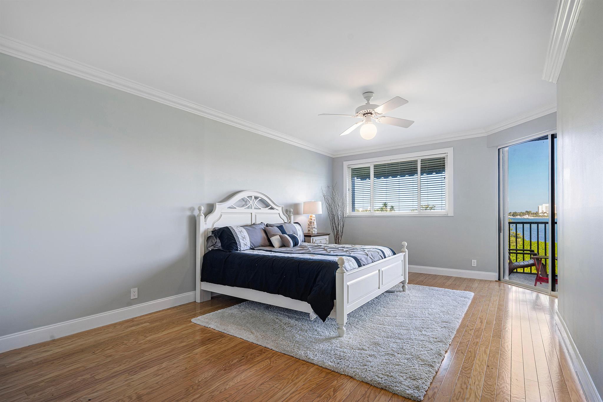 200 Waterway Rd #204 Tequesta, FL 33469