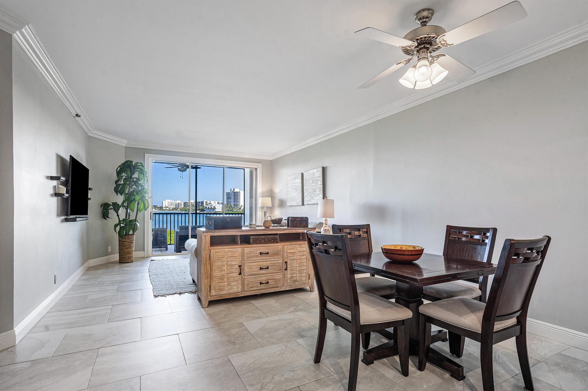 200 Waterway Rd #204 Tequesta, FL 33469