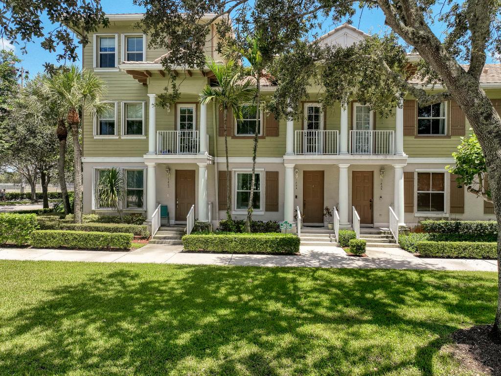 1484 W Frederick Small Jupiter, FL 33458