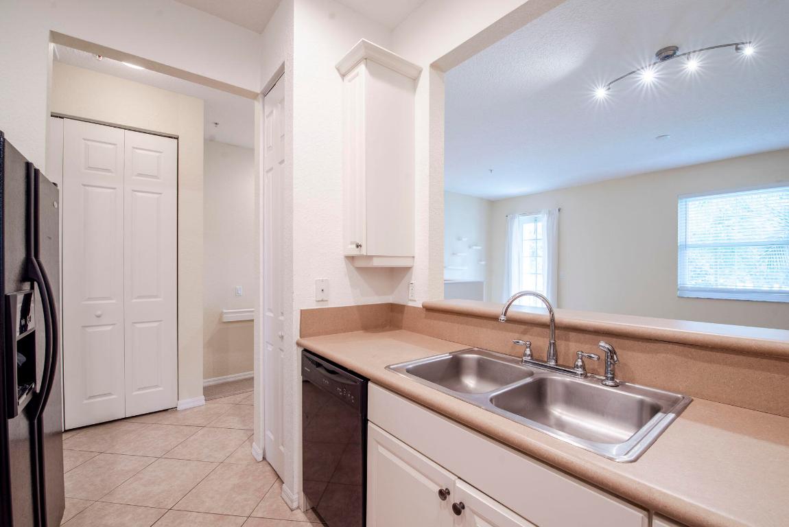 1484 W Frederick Small Jupiter, FL 33458