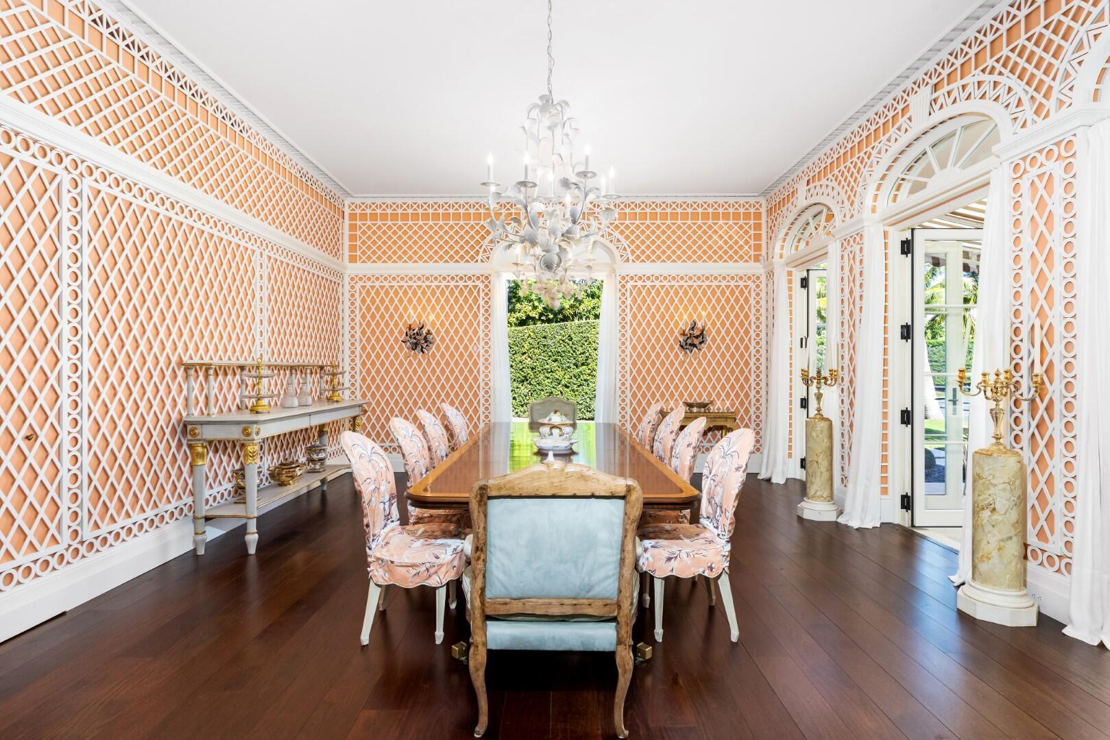 710 S County Rd Palm Beach, FL 33480