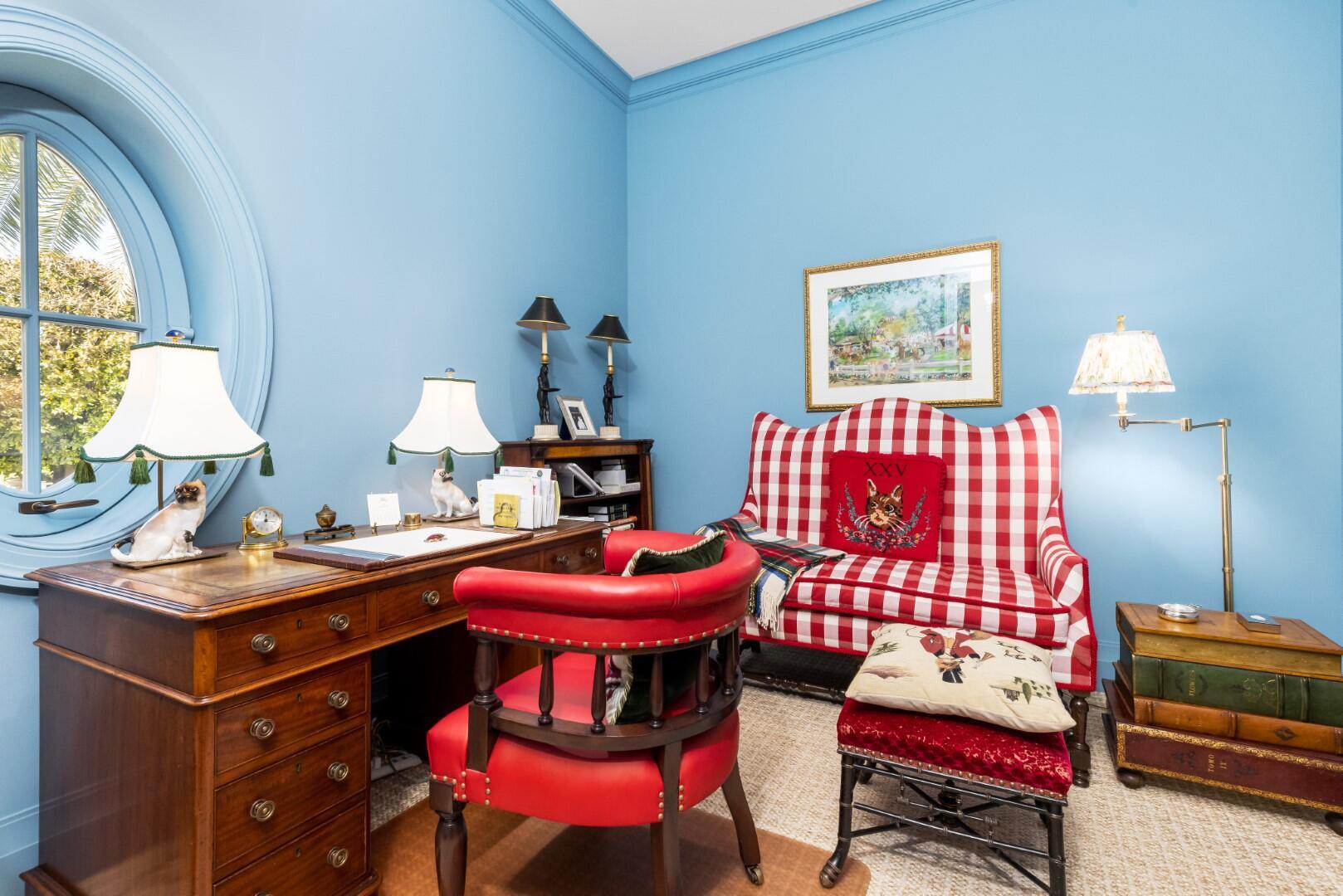 710 S County Rd Palm Beach, FL 33480