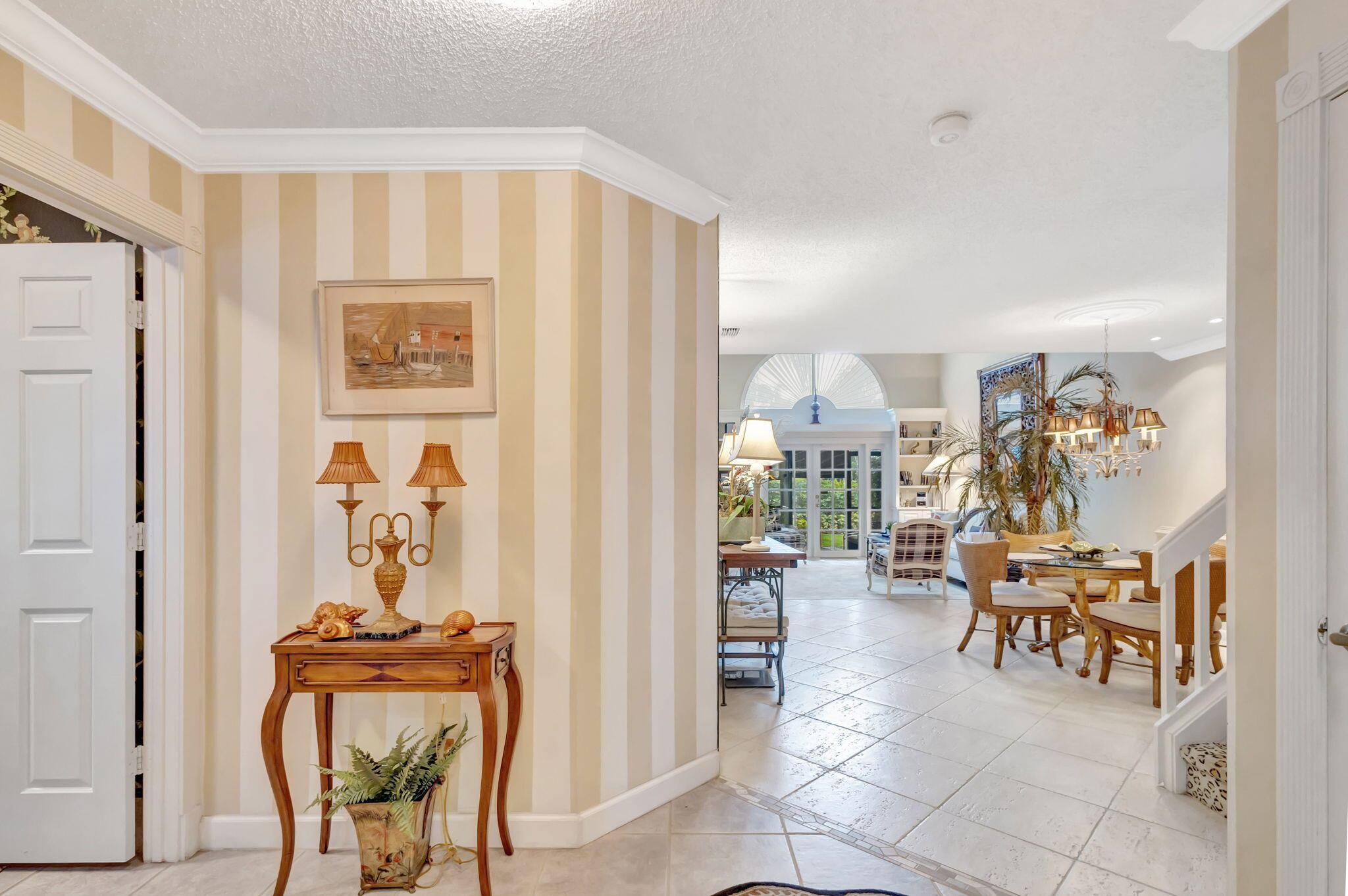 1421 Ocean Dunes Cir Jupiter, FL 33477