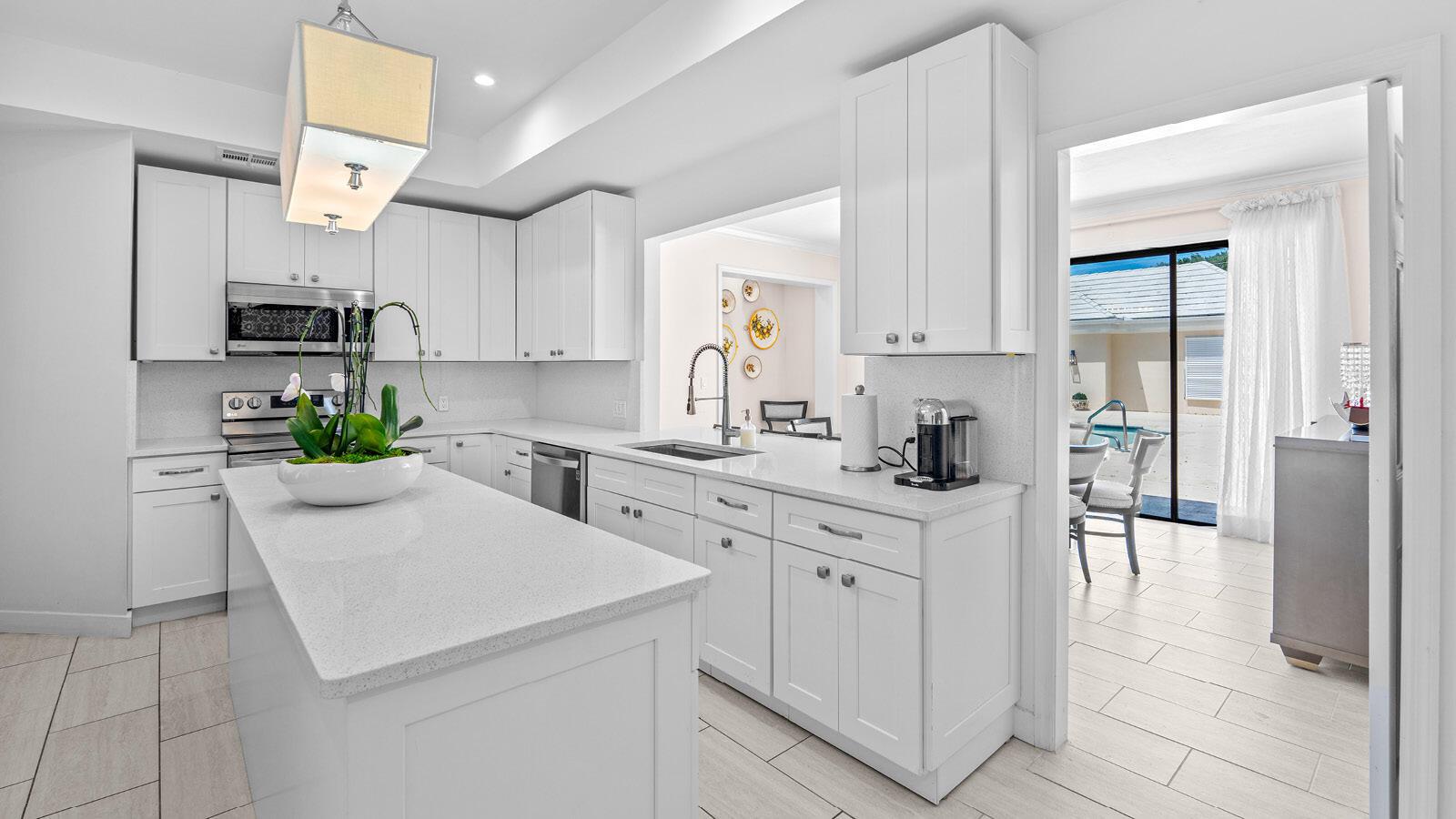 11354 Old Harbour Rd North Palm Beach, FL 33408