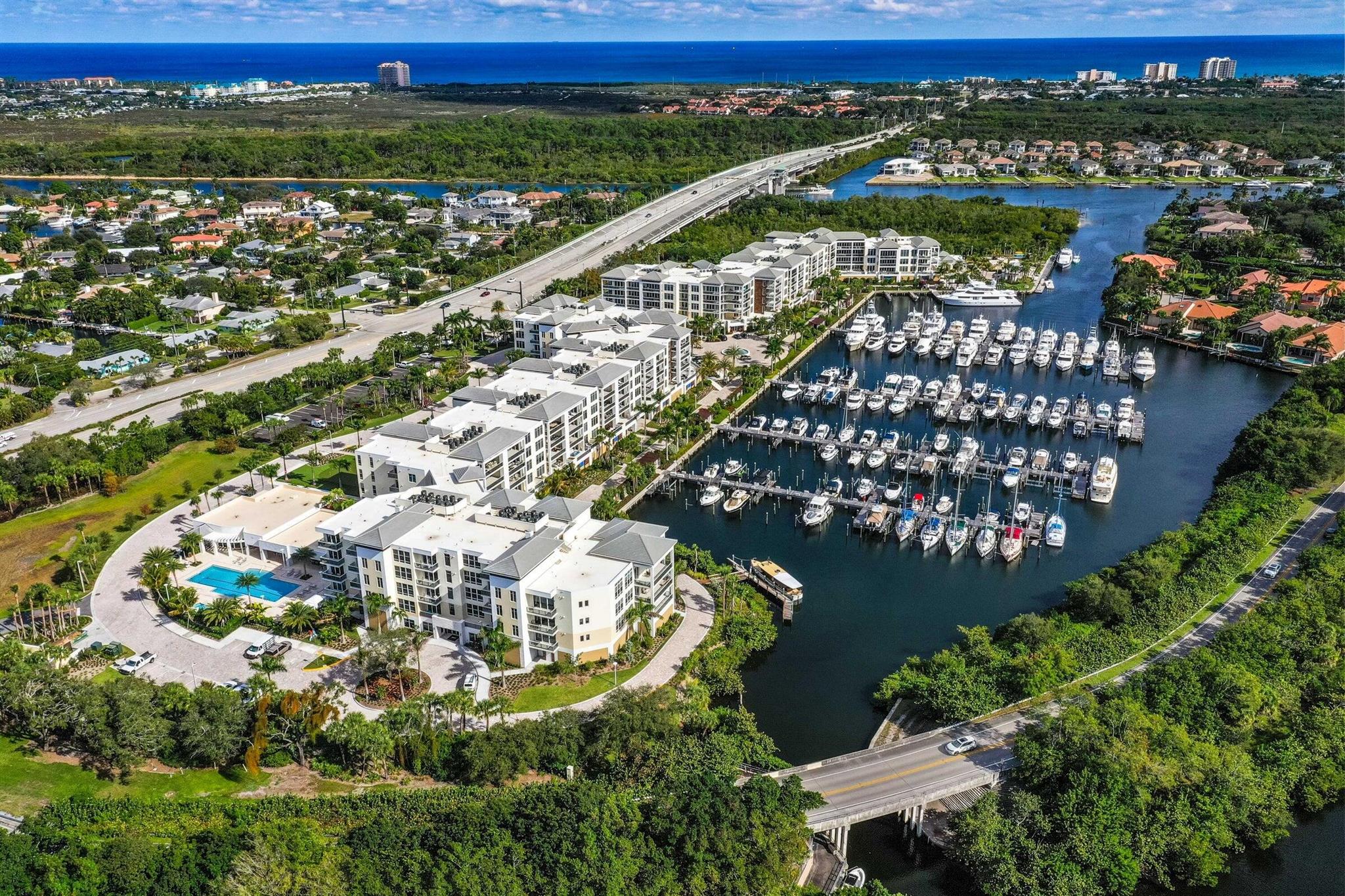 2720 Donald Ross Rd #203