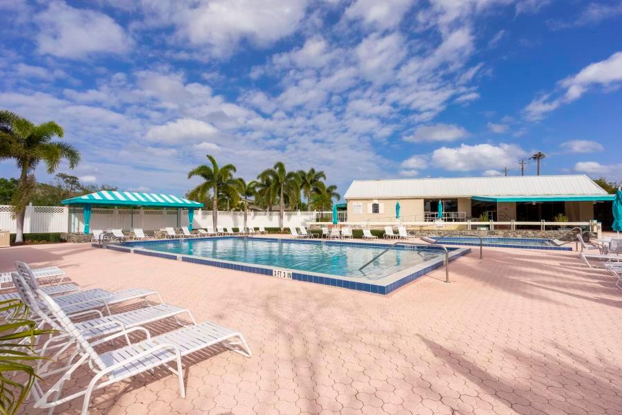 9149 SE Riverfront Ter #A Jupiter, FL 33469