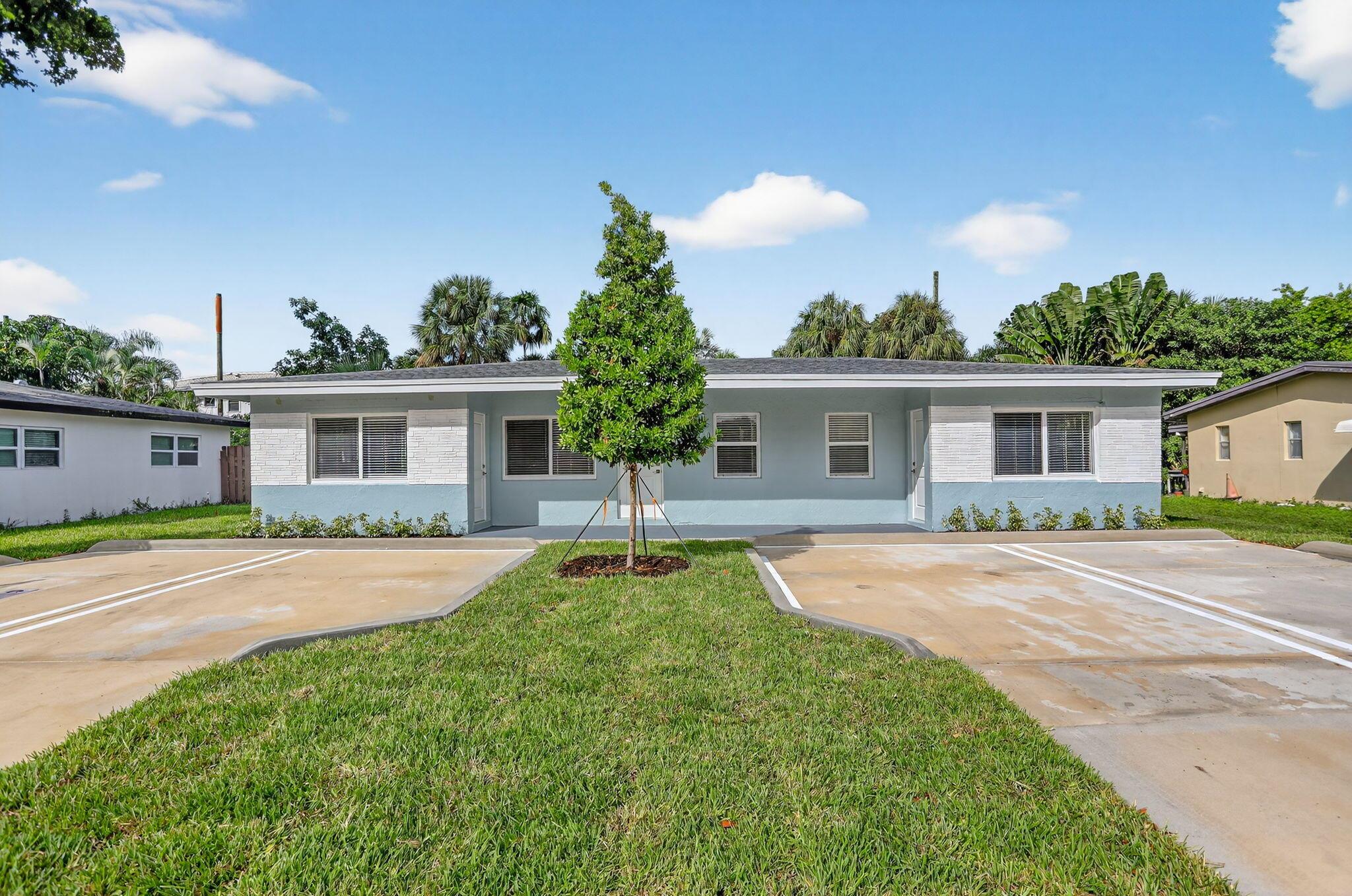 1851 NE 25th Ave #2