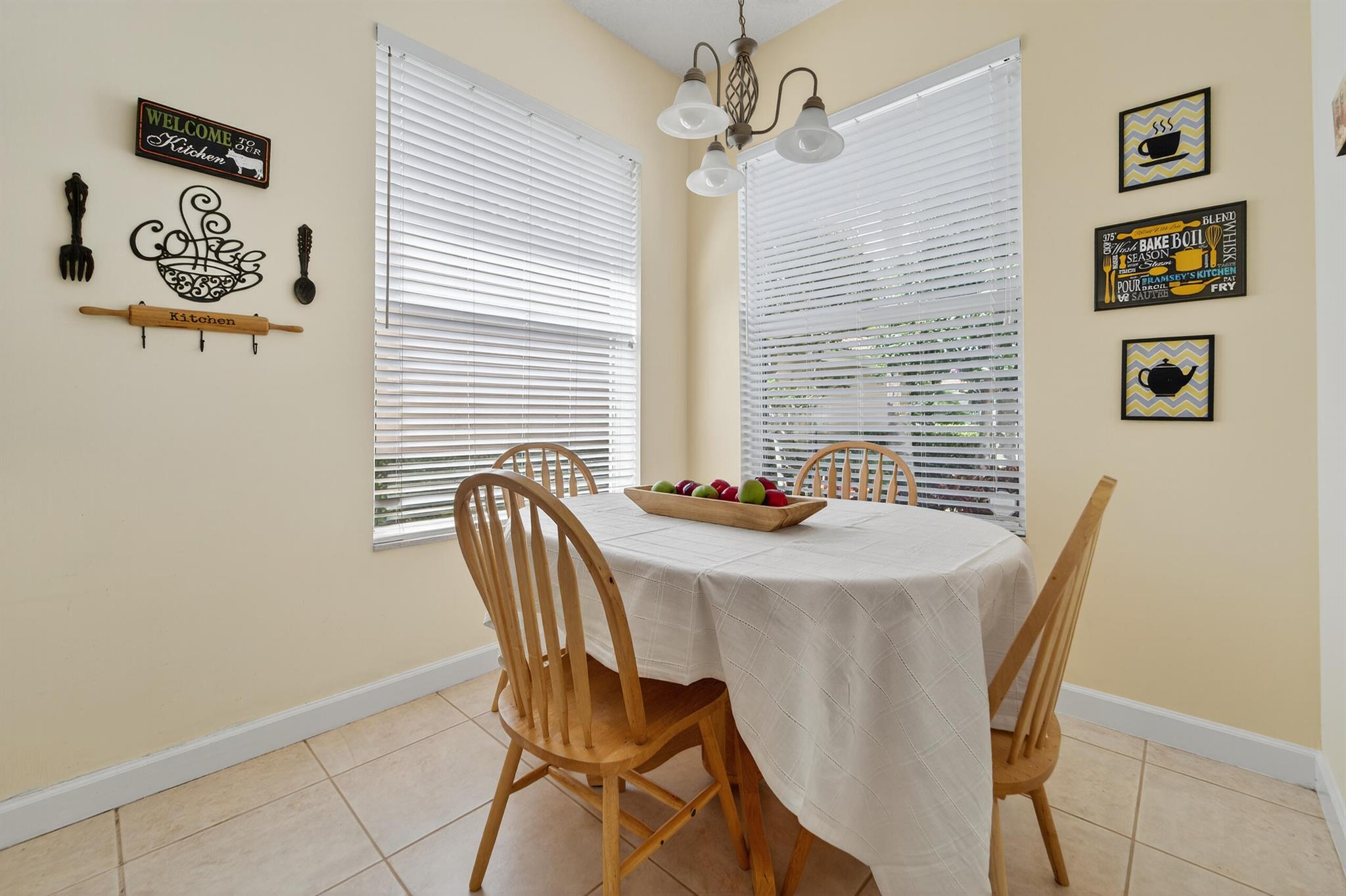 162 E Hampton Way Jupiter, FL 33458