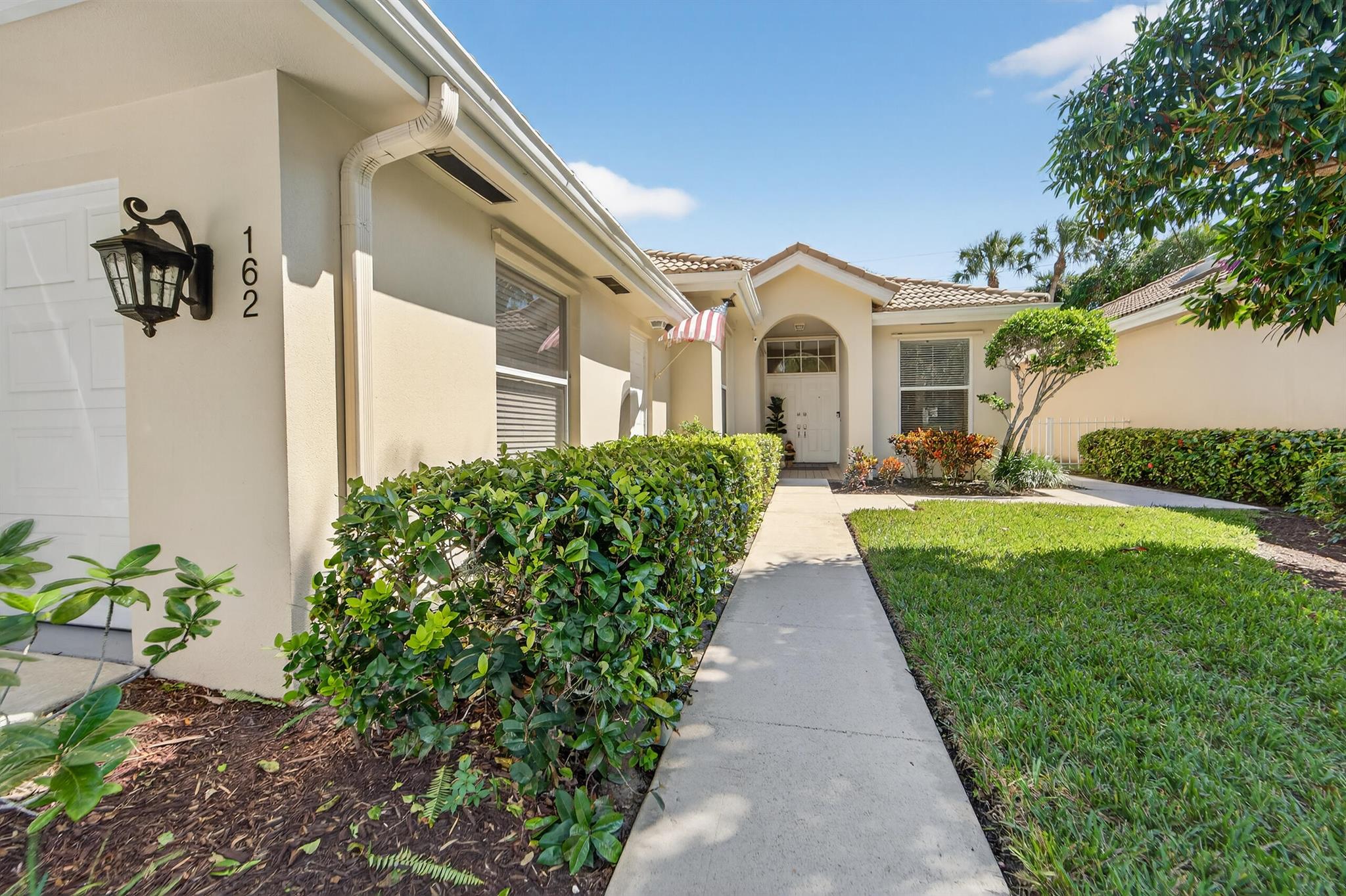 162 E Hampton Way Jupiter, FL 33458