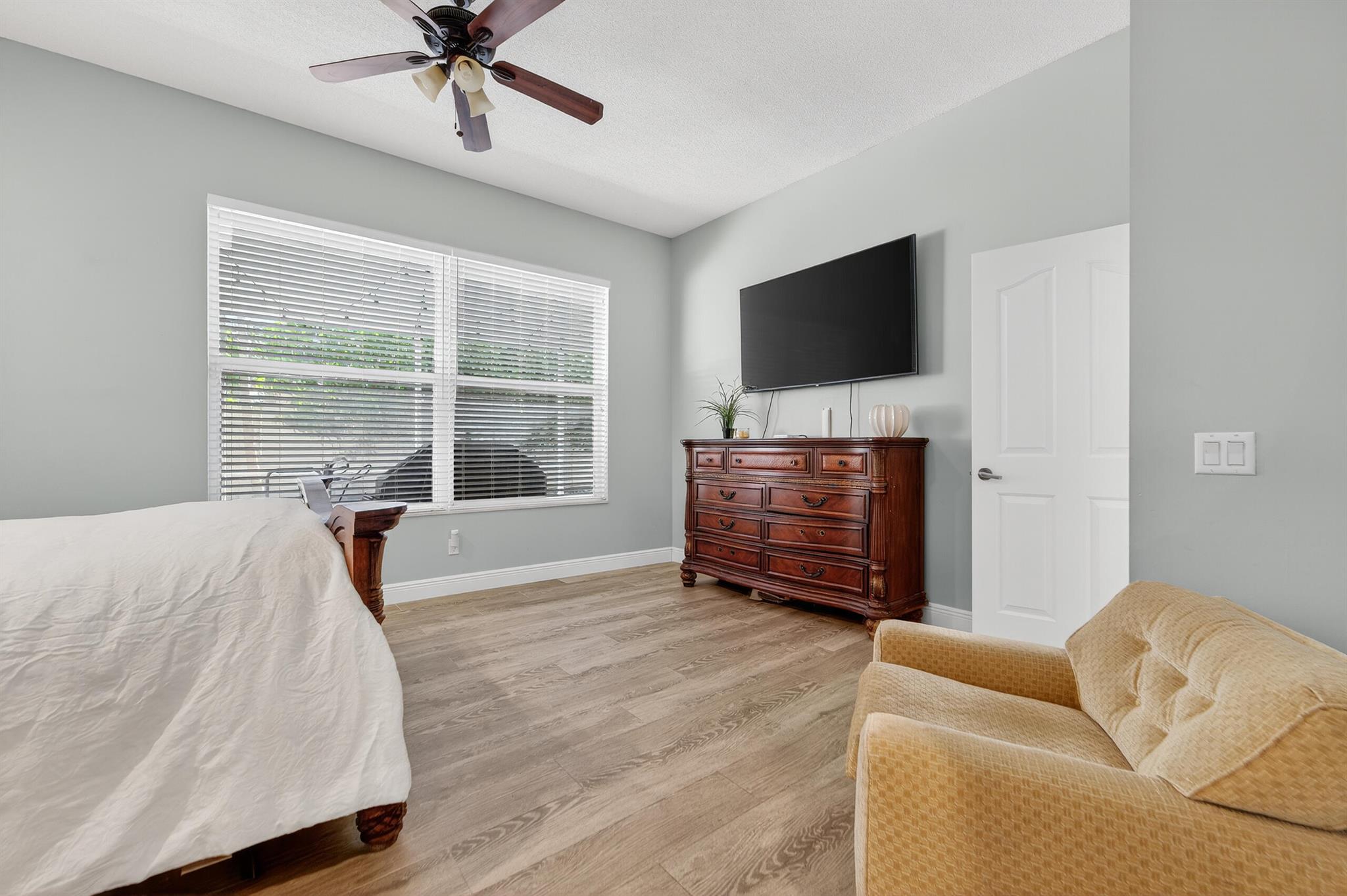 162 E Hampton Way Jupiter, FL 33458