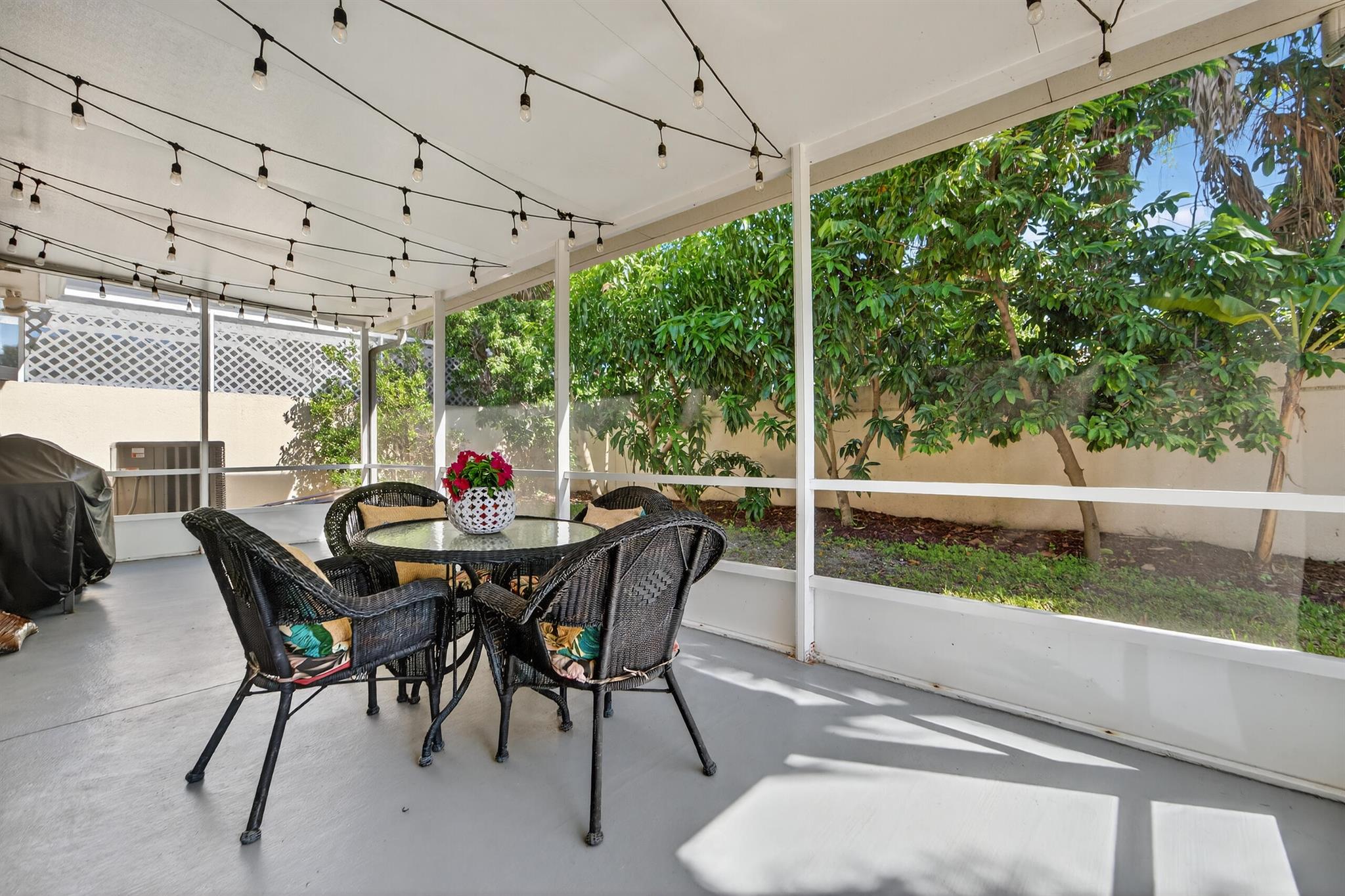 162 E Hampton Way Jupiter, FL 33458