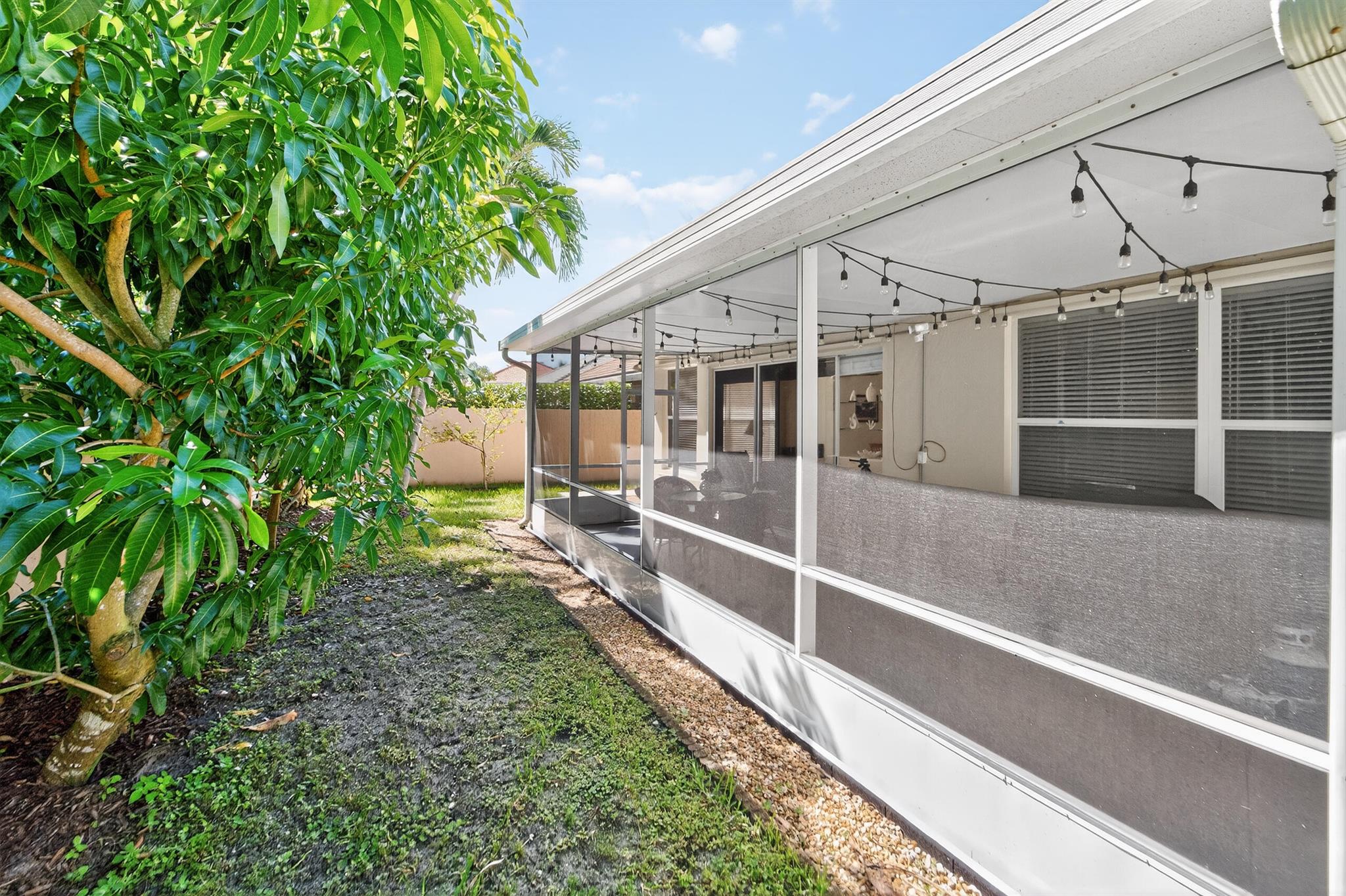 162 E Hampton Way Jupiter, FL 33458